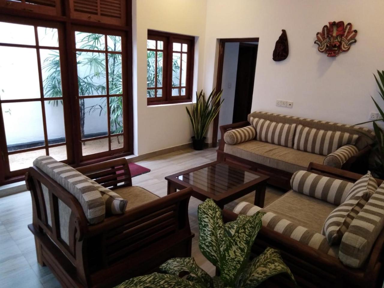 Lija Residence 尼甘布 外观 照片