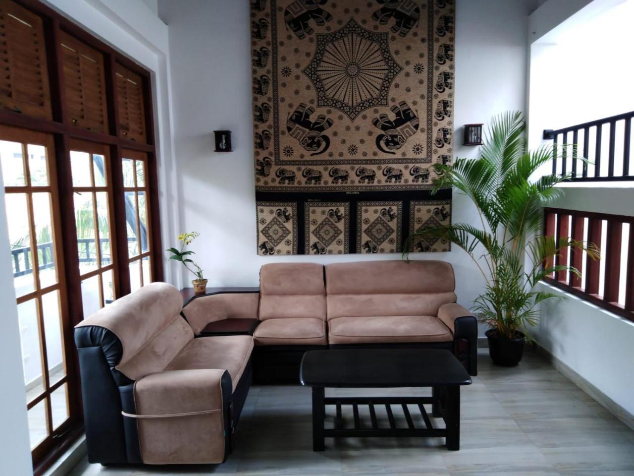 Lija Residence 尼甘布 外观 照片