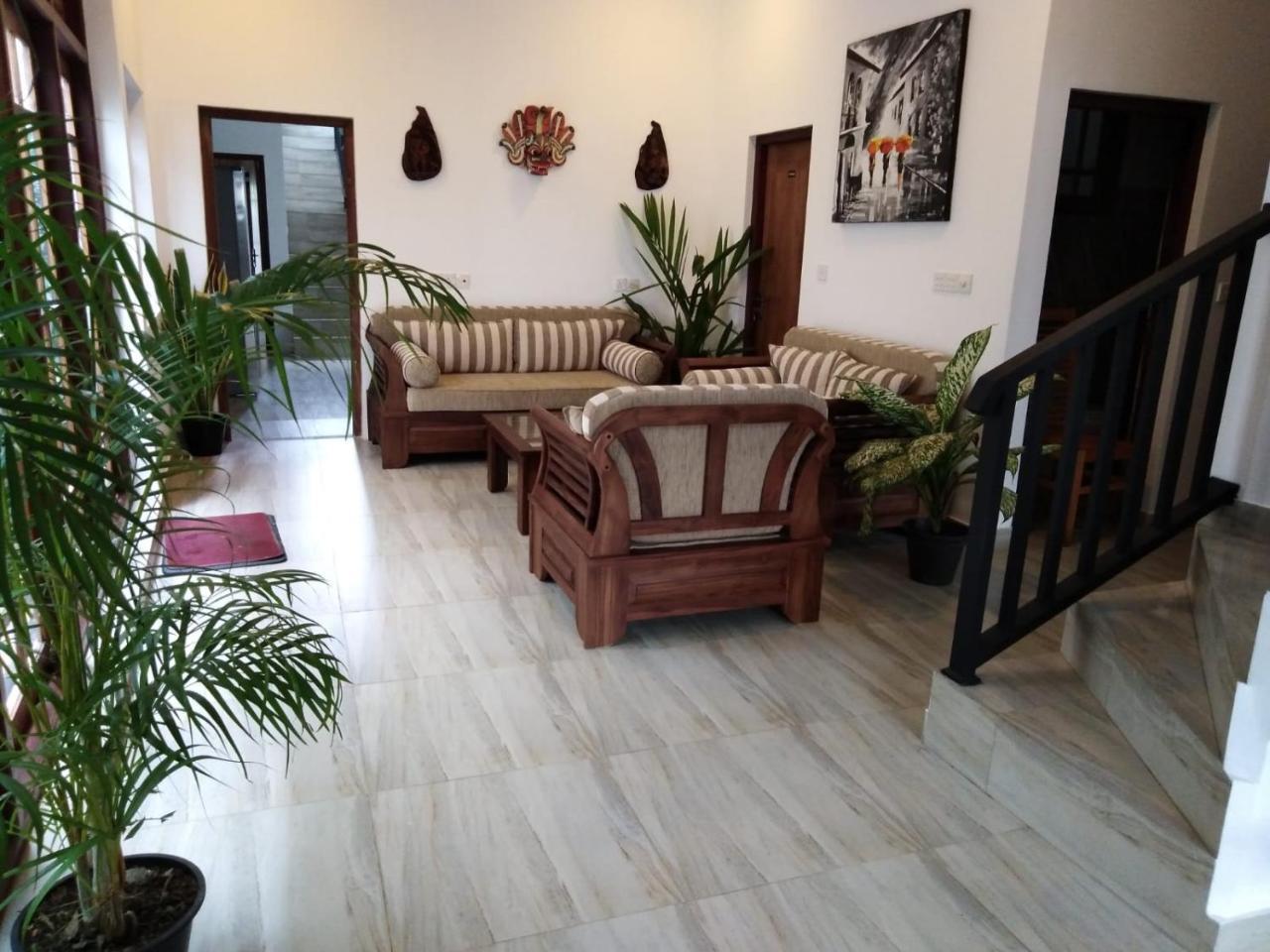 Lija Residence 尼甘布 外观 照片