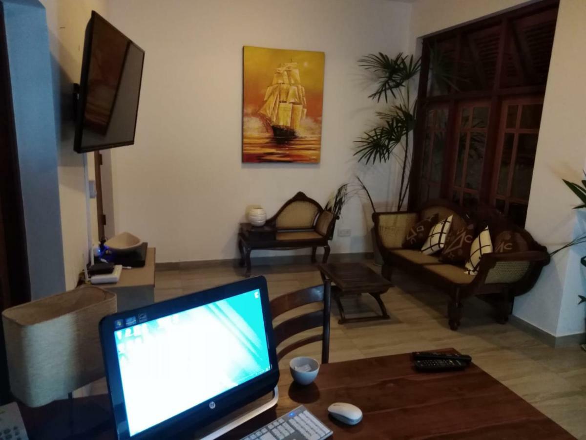 Lija Residence 尼甘布 外观 照片